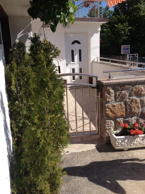 Apartments Marija Starigrad Paklenica Luaran gambar